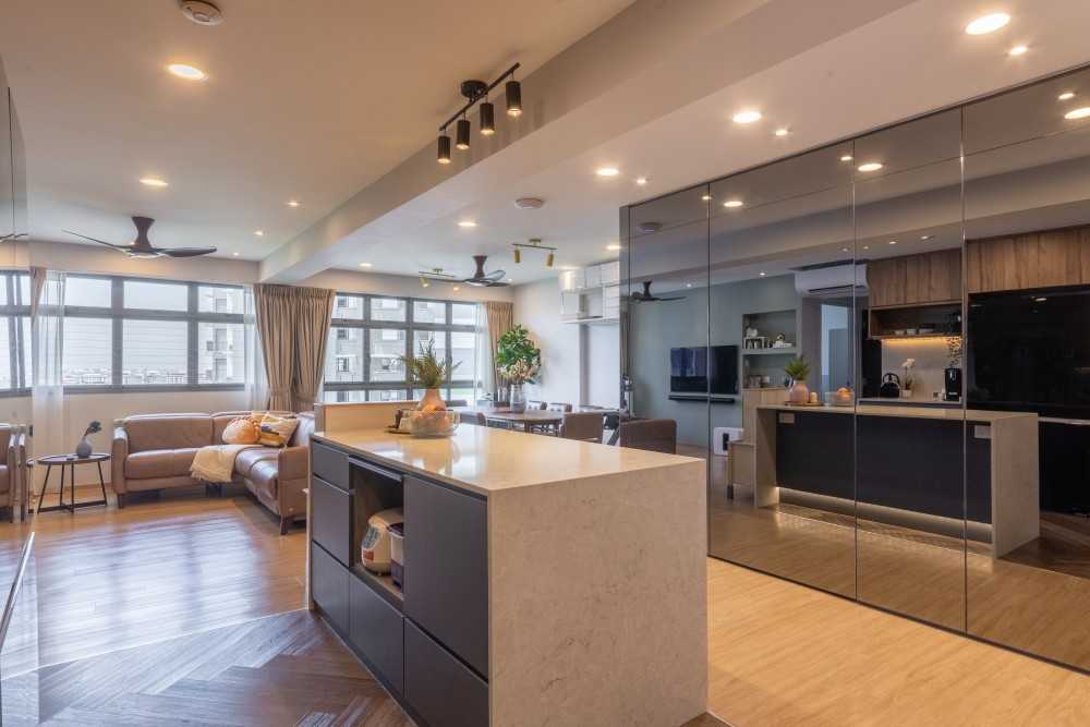 Modern Kitchen with Drop Light and Mirror