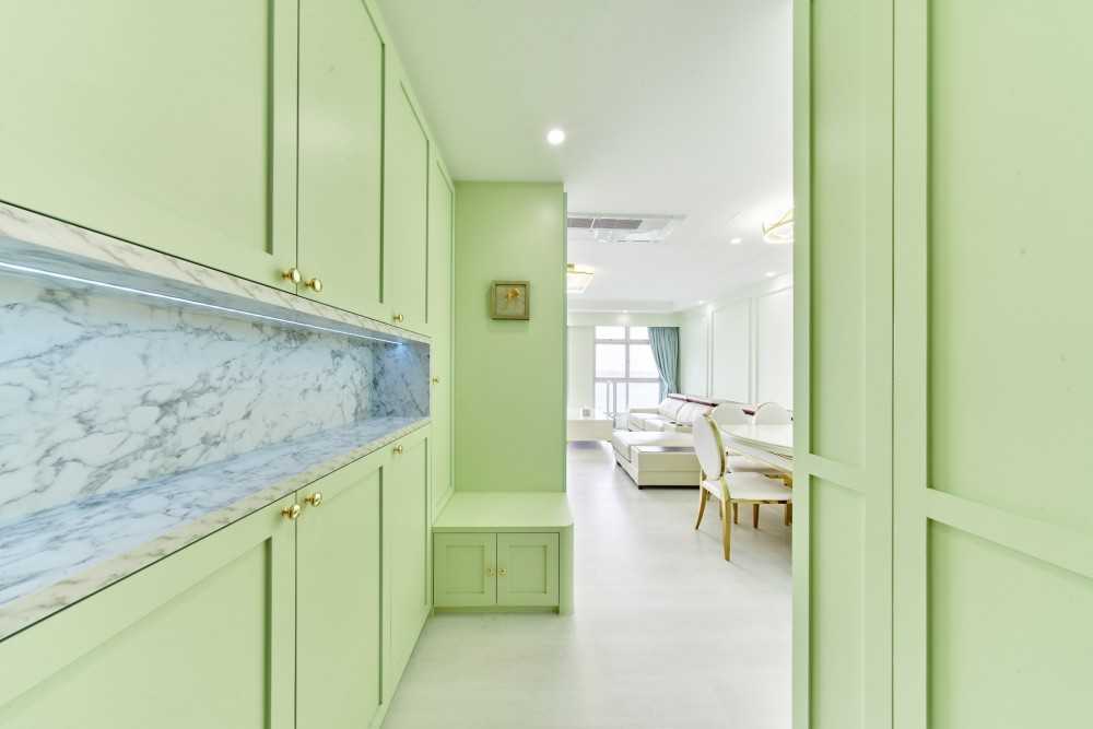 Scandinavian Entryway with Vinyl Flooring and Seating Bench