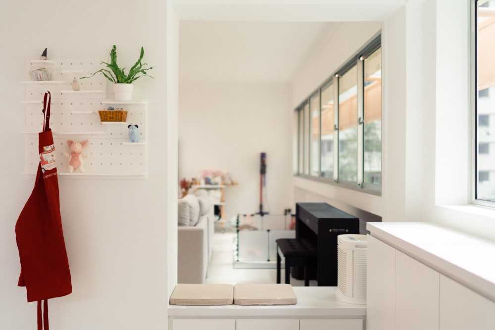 Minimalist Entryway with Sofa and Seating Bench