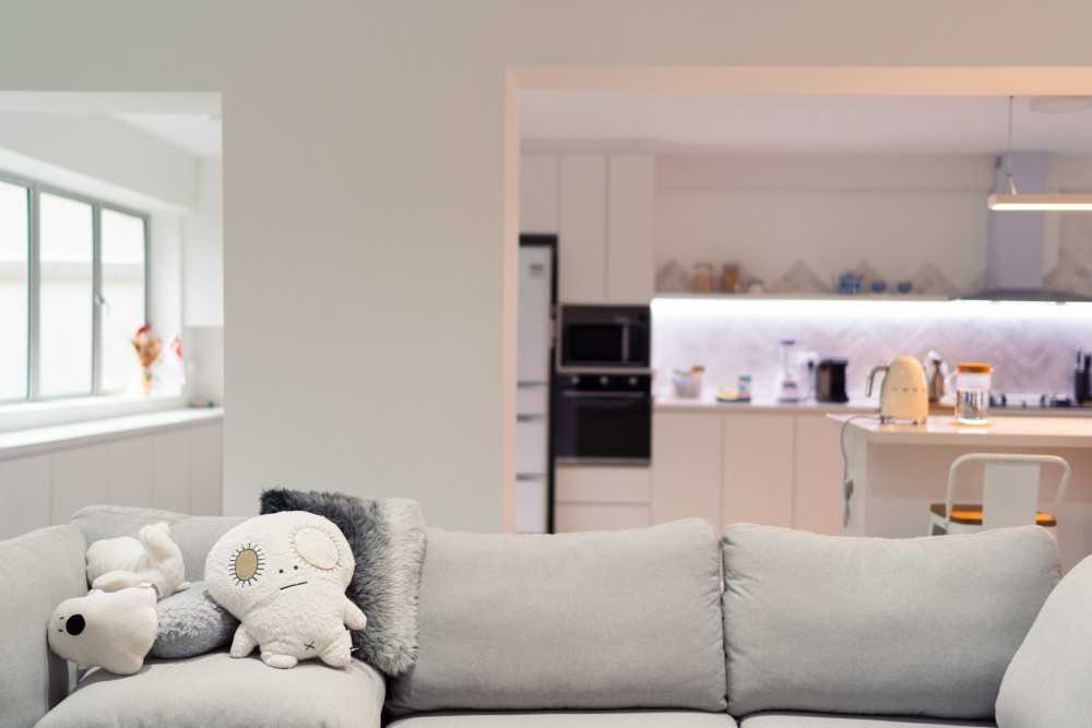 Minimalist Living Room with Countertop and Kitchen Island