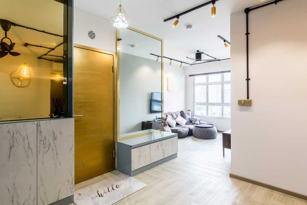 Contemporary Entryway with Mirror and Seating Bench