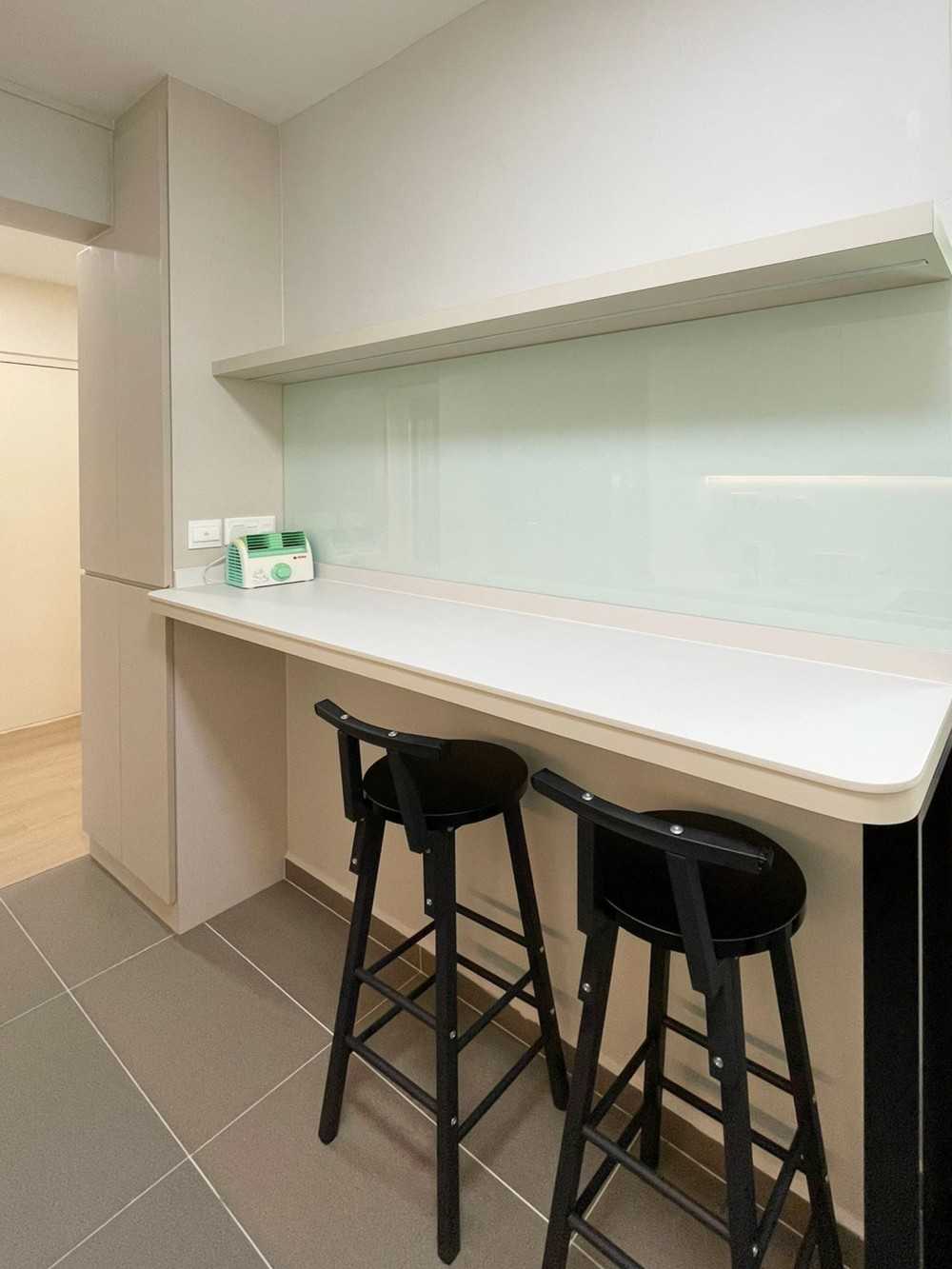Scandinavian Dining Room with Dining Table and Storage Cabinets
