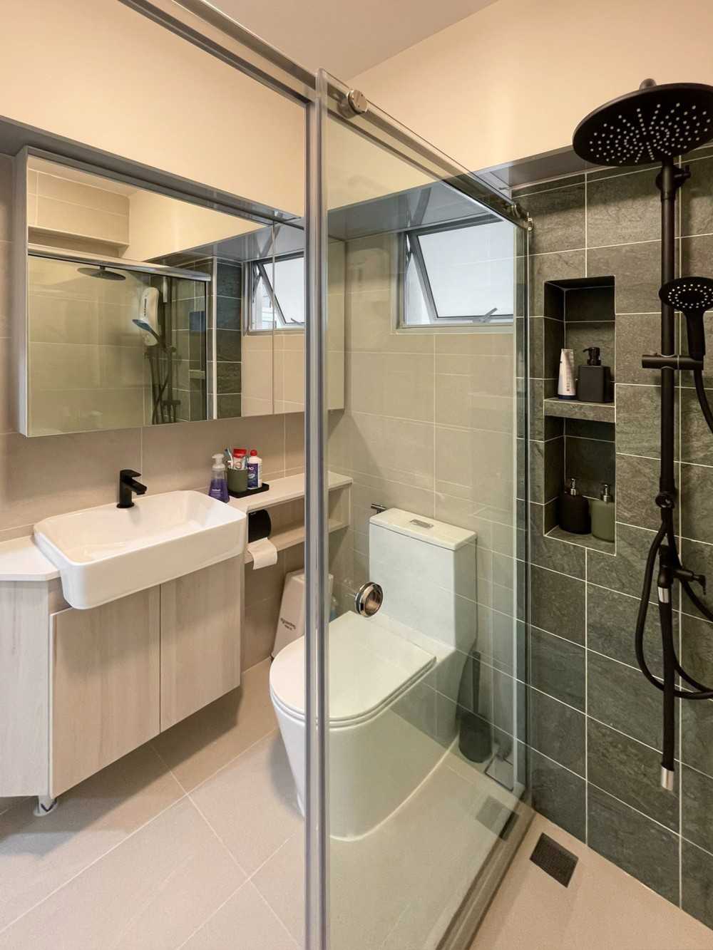 Scandinavian Bathroom with Mirror and Shower Screen