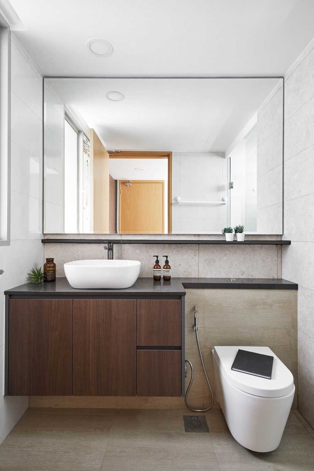 Contemporary Bathroom with Mirror and Storage Cabinets