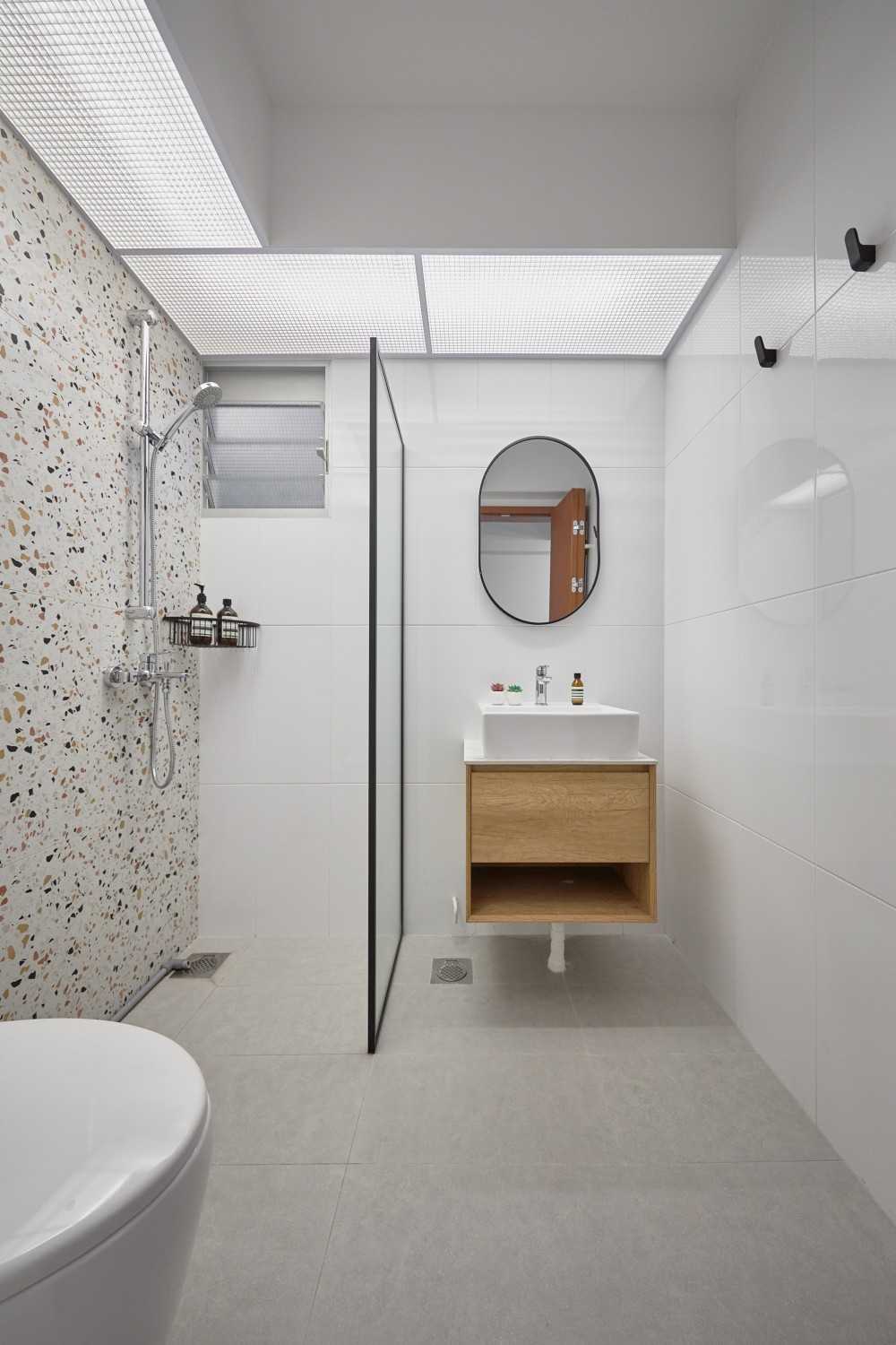 Contemporary Bathroom with Mirror and Bathroom Mirrors