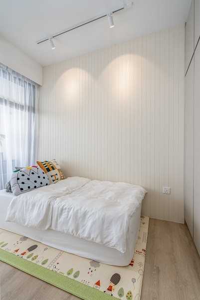 Scandinavian Bedroom with Vinyl Flooring and Feature Wall