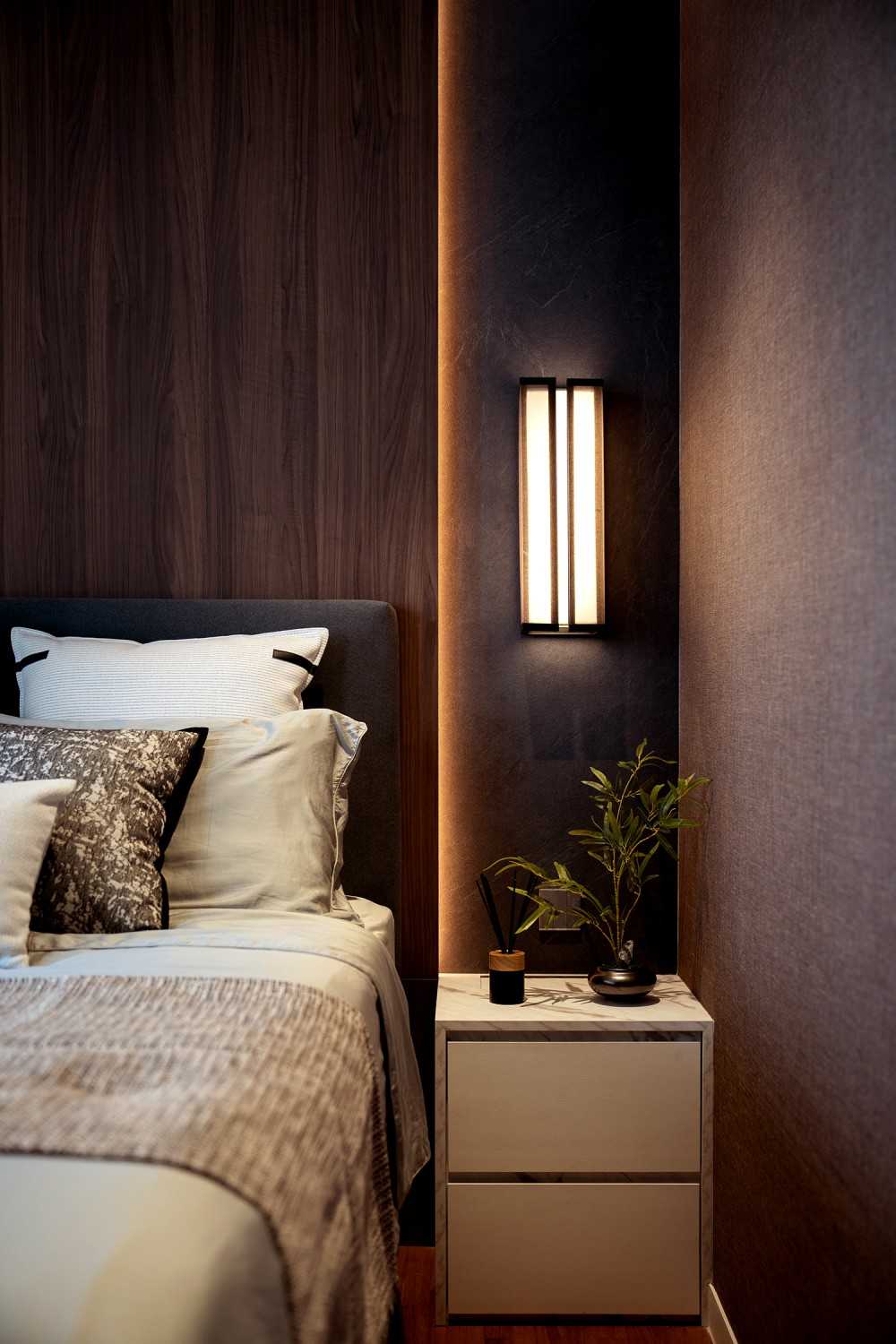 Contemporary Bedroom with Bedside Table and Queen Bed