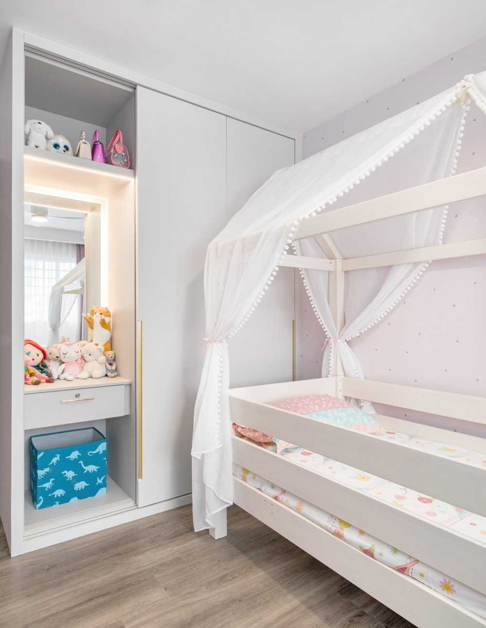 Modern Kids Room at 229 Tampines by Mr Shopper Studio Hometrust