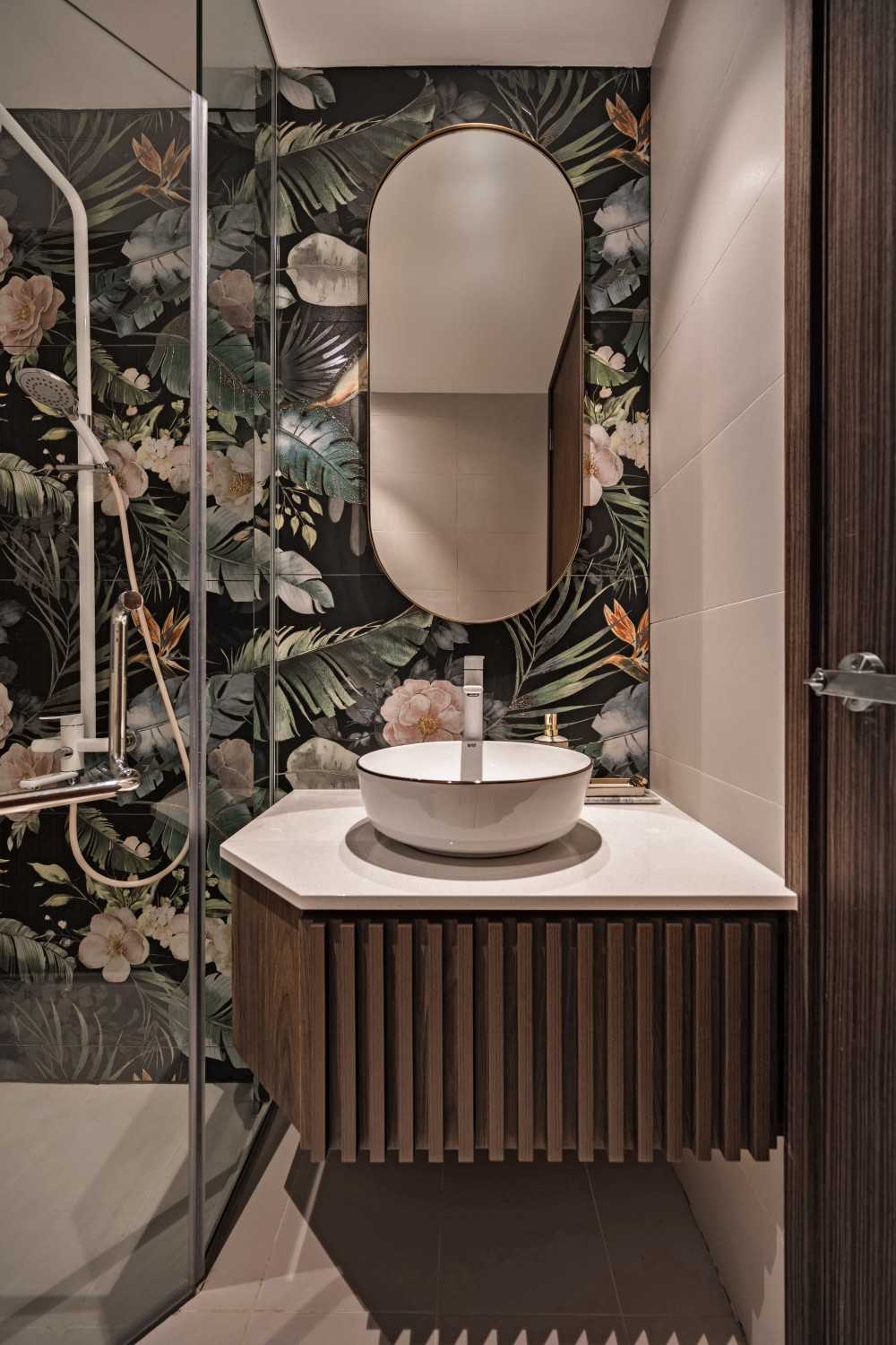 Contemporary Bathroom with Countertop and Mirror