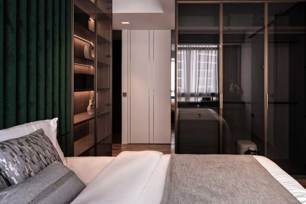 Contemporary Bedroom with Built-in Bed and Bedside Table