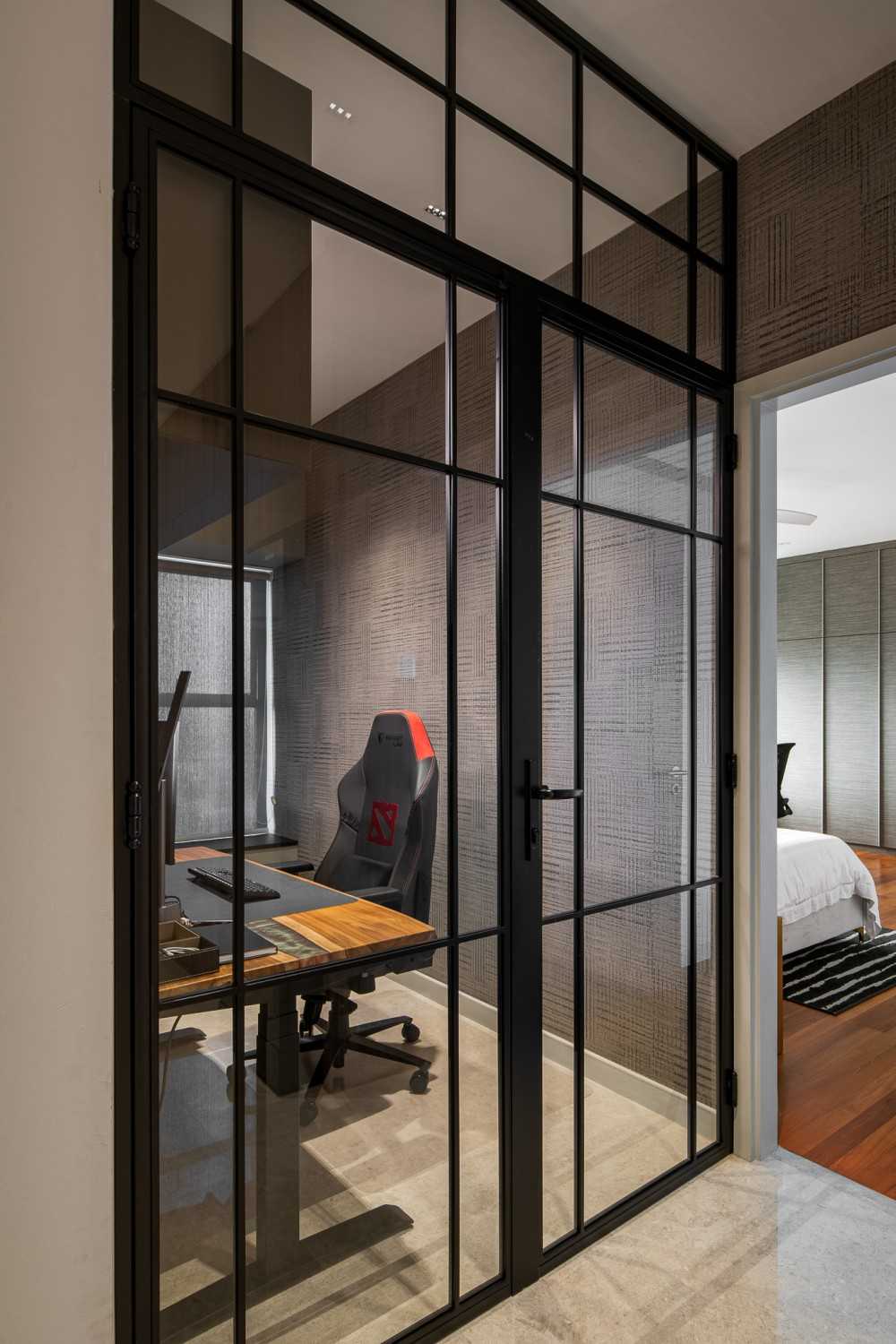 Modern Study with Bookshelf and Desk Chairs