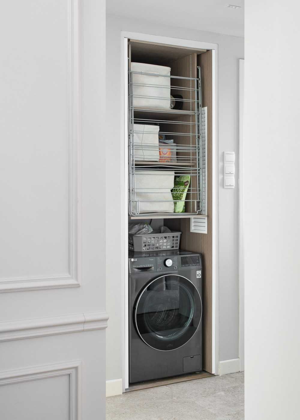 Modern Service Yard with Washing Machine and Laundry Area
