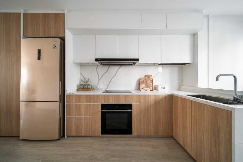 Scandinavian Kitchen with Kitchen Backsplash and Kitchen Accessories