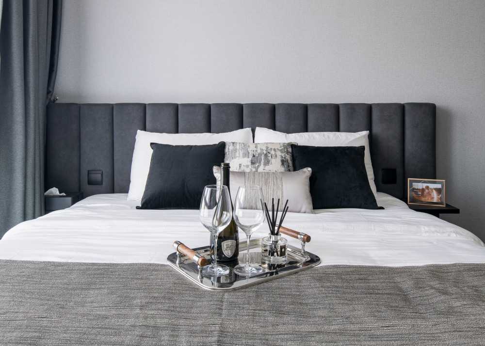Modern Bedroom with Platform Bed and Wardrobe