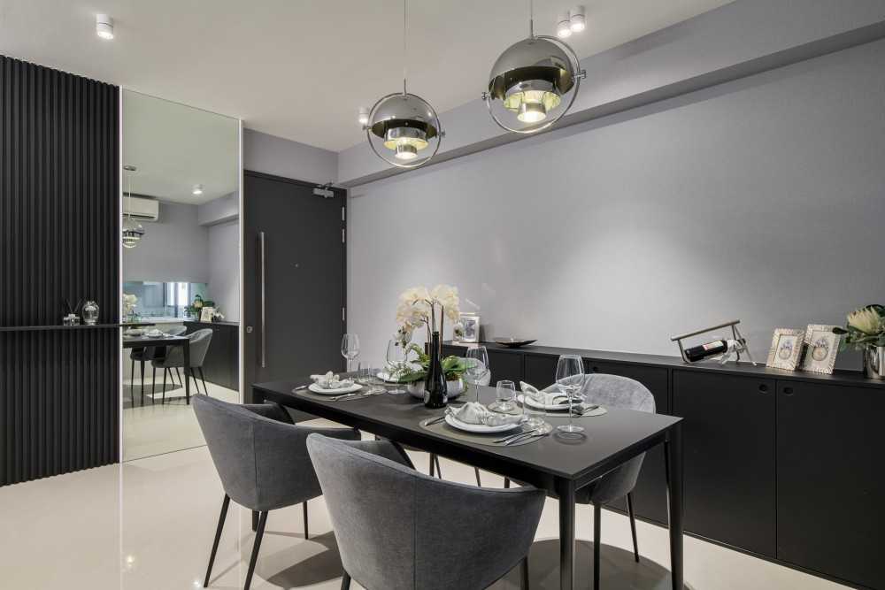 Modern Dining Room with Chandelier and Dining Table