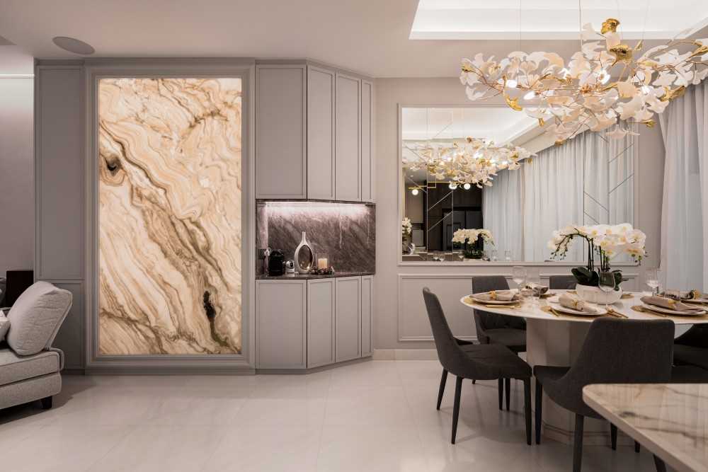 Modern Dining Room with Cove Lighting and Dining Table