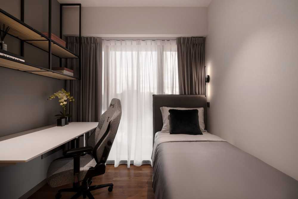 Modern Bedroom with Parquet Floor and Downlights