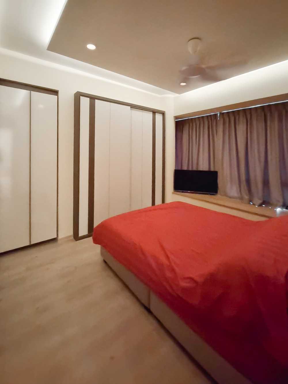 Scandinavian Bedroom with Wardrobe and Sliding Wardrobe