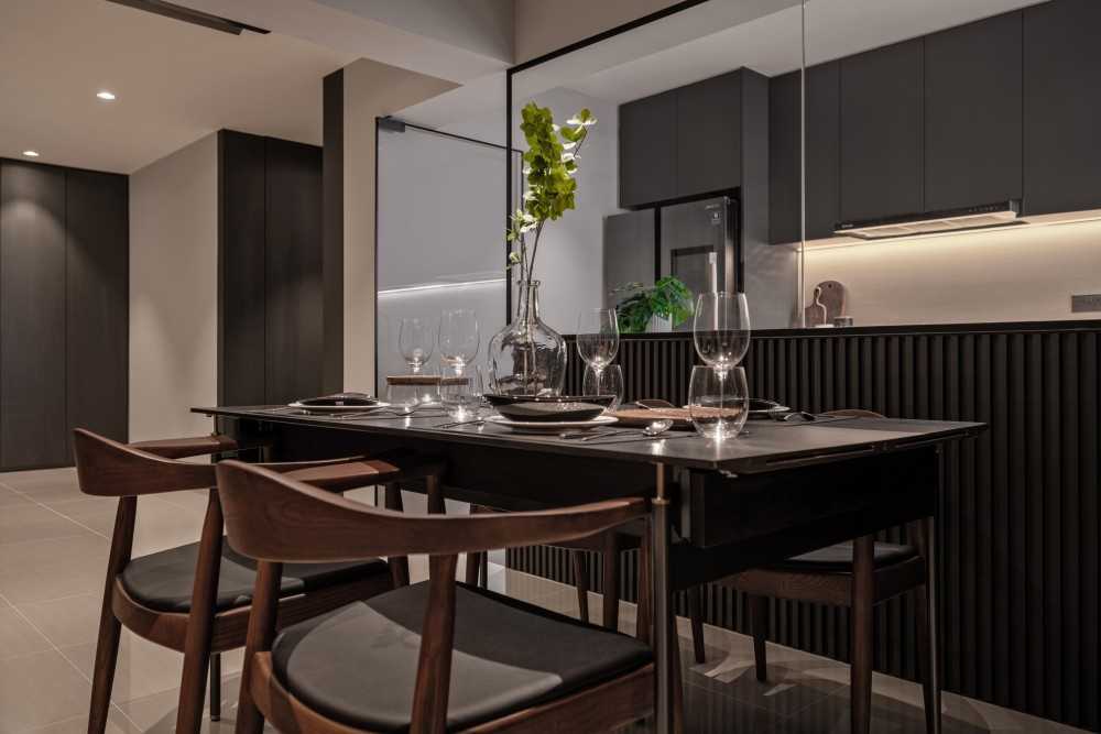 Modern Dining Room with Dining Table and Dining Chairs