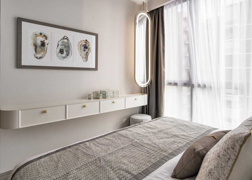 Modern Bedroom with Built-in Bed and Queen Bed