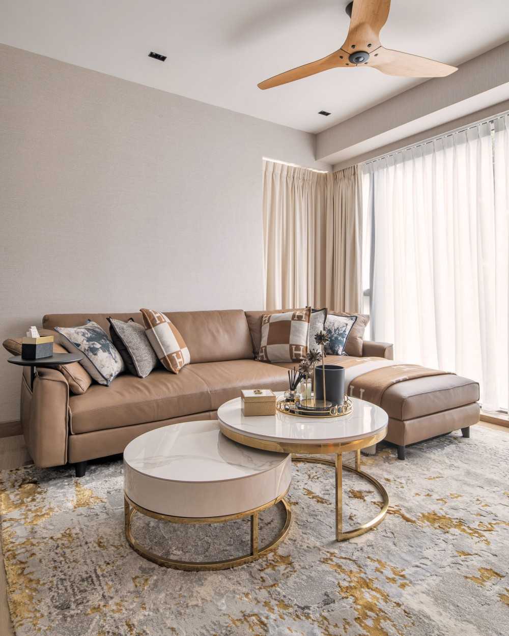 Modern Living Room with Feature Wall and Sofa