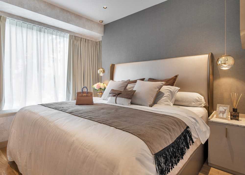 Modern Bedroom with Bay Window and Built-in Bed