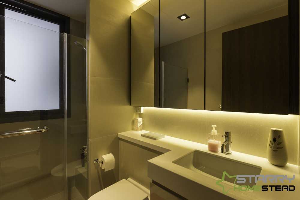 Industrial Bathroom with Mirror and Vanity Counter