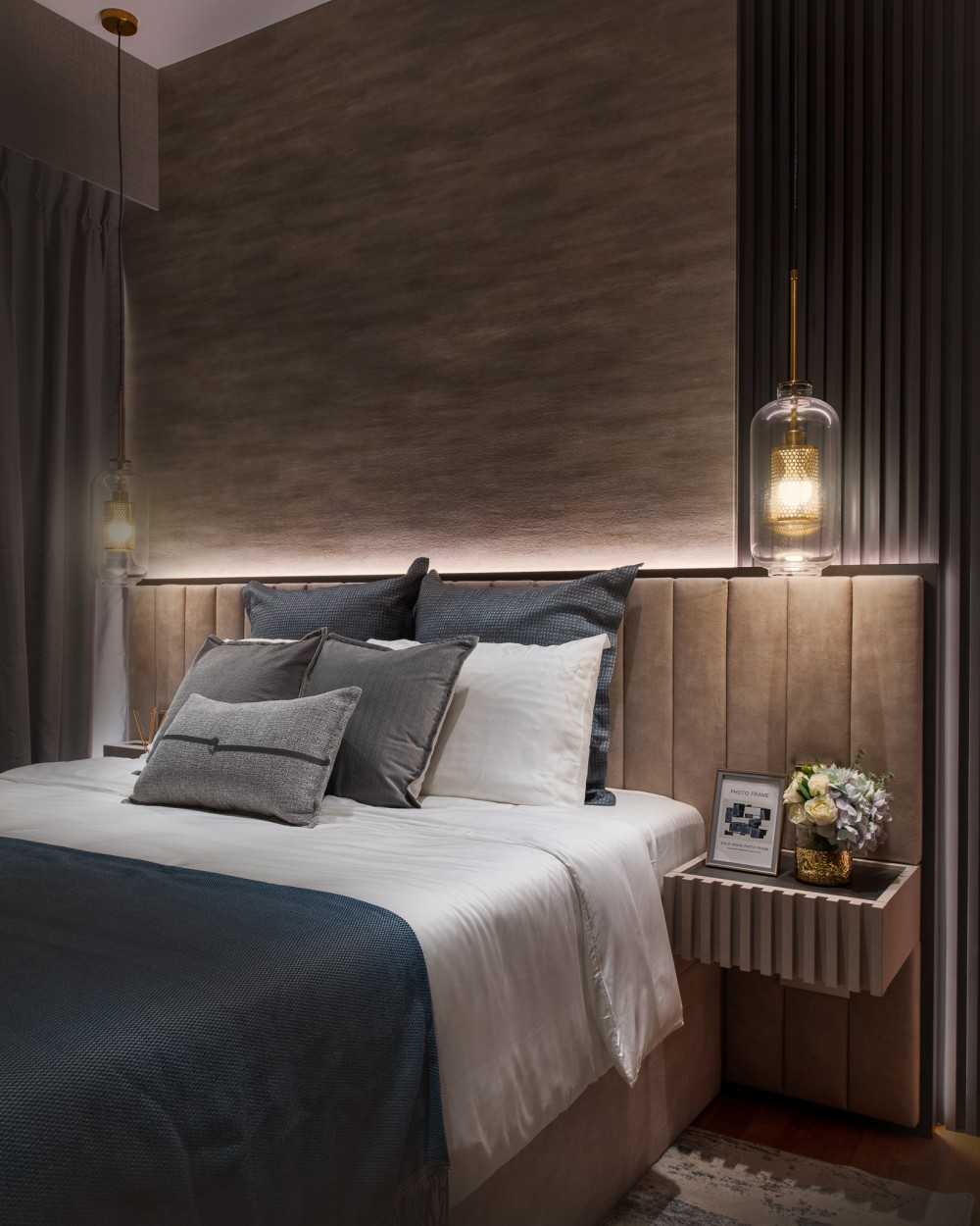 Modern Bedroom with Built-in Bed and Bedside Table