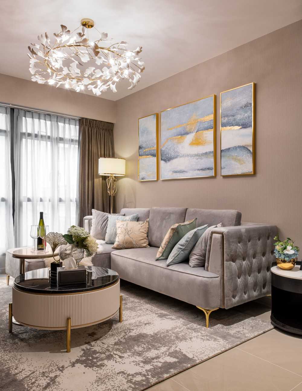 Modern Living Room with Feature Wall and Sofa