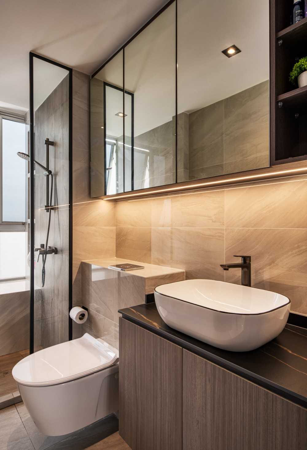 Contemporary Bathroom with Countertop and Homogeneous Tiles