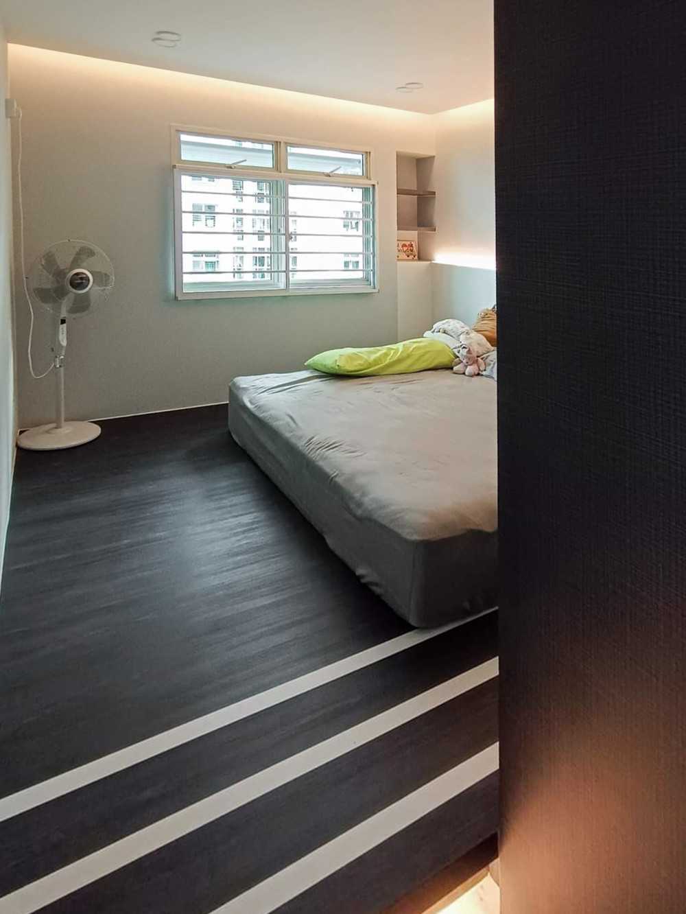 Modern Bedroom with Built-in Bed and Window Grille