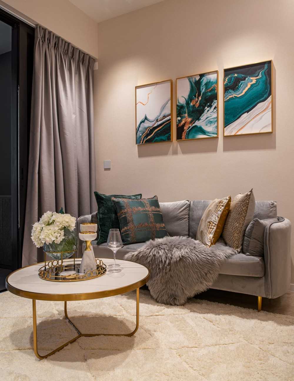 Modern Living Room with Sofa and Coffee Table
