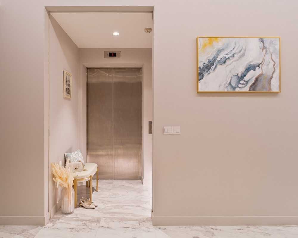 Modern Entryway with Seating Bench and Shoe Rack