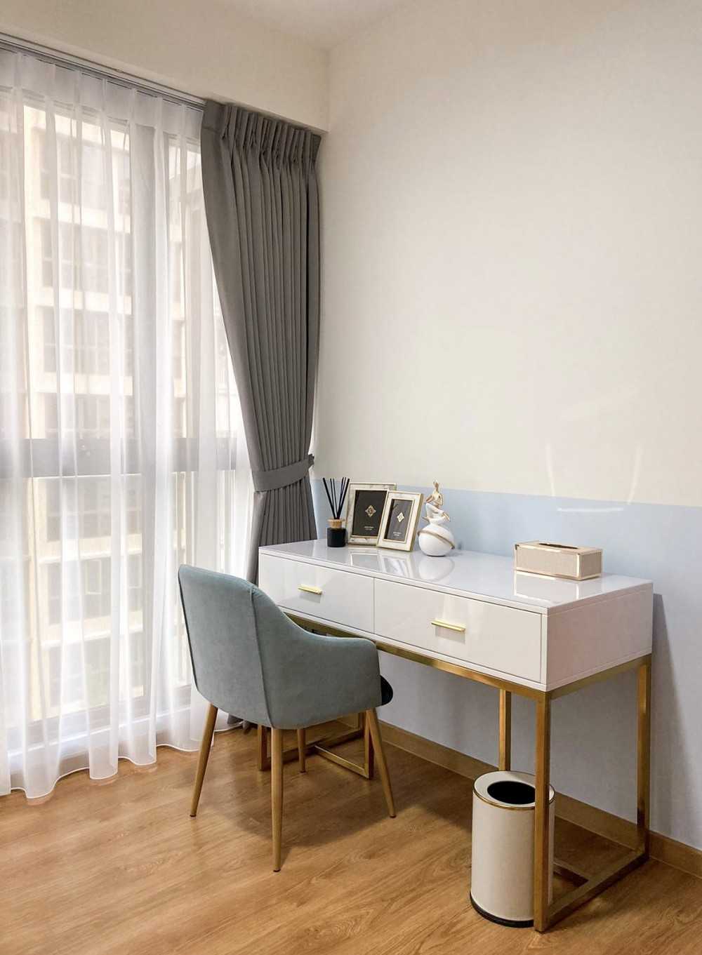 Modern Study with Desk and Desk Chairs