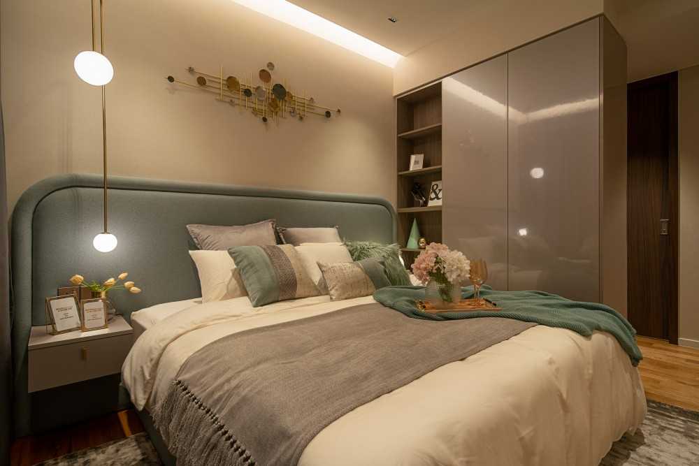 Modern Bedroom with Built-in Bed and Bedside Table