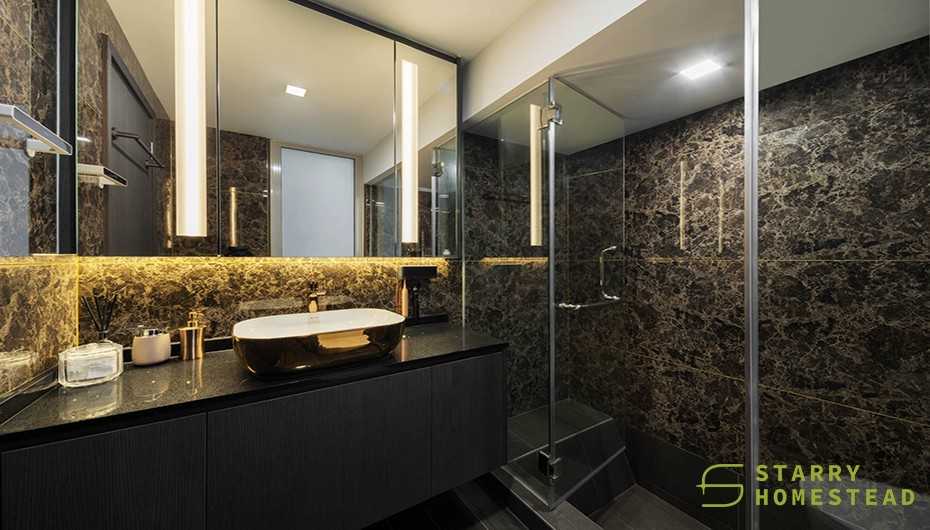 Modern Bathroom with Mirror and Vanity Counter