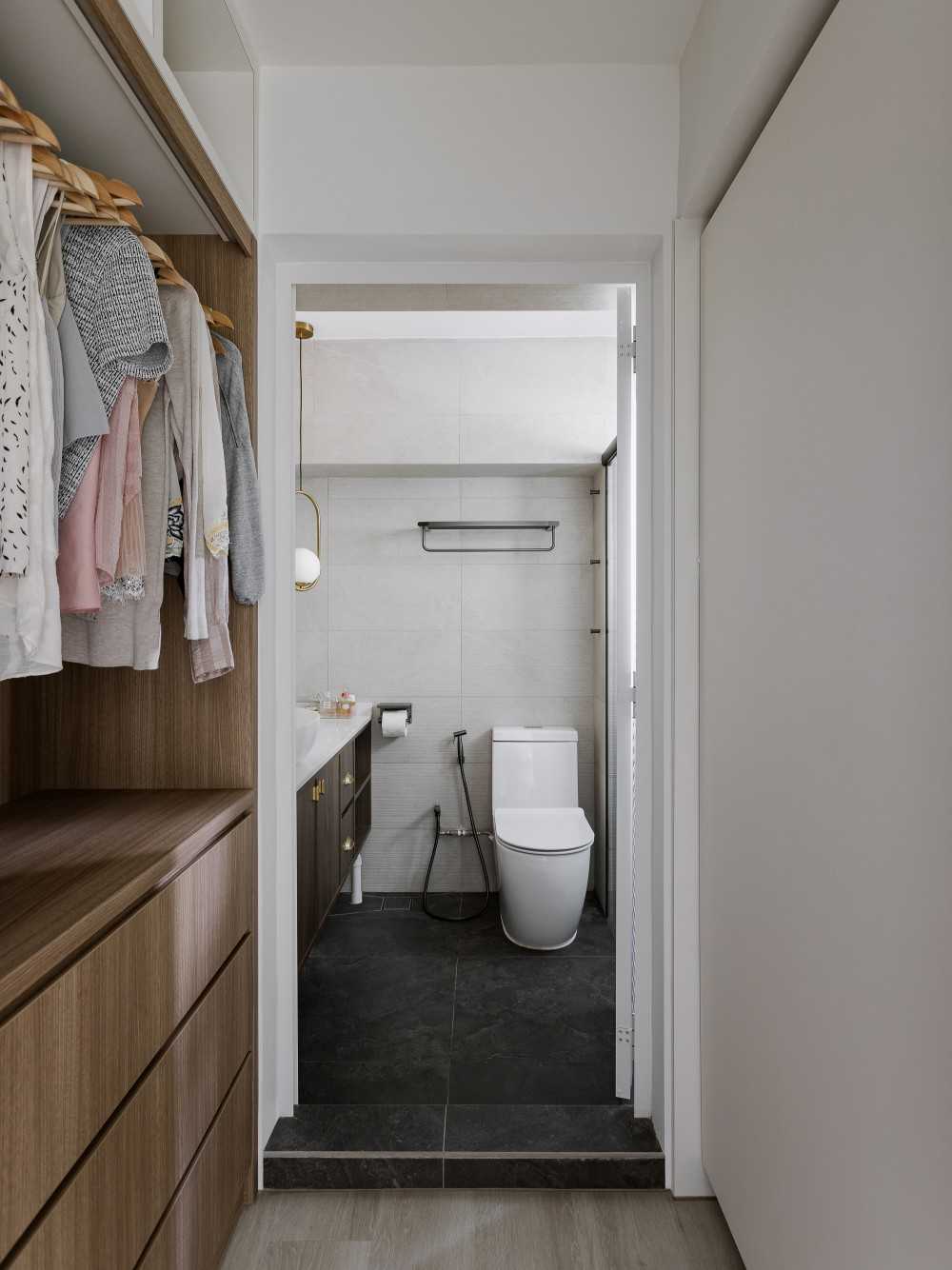Modern Bathroom with Wood Flooring and Bathroom Storage