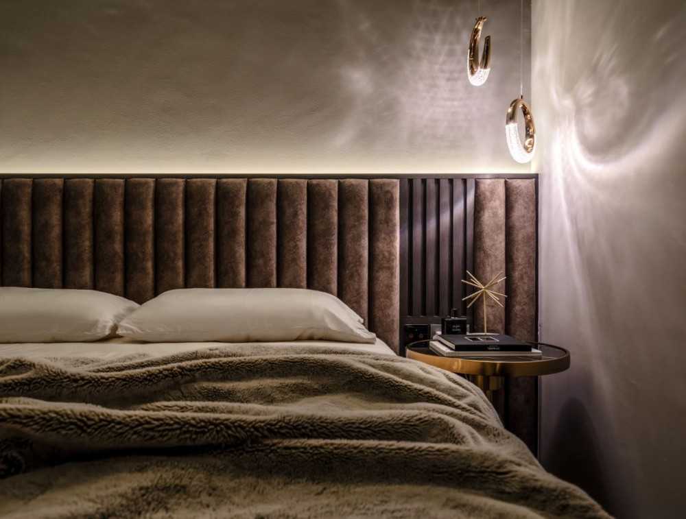 Modern Bedroom with Drop Light and Drop Ceiling