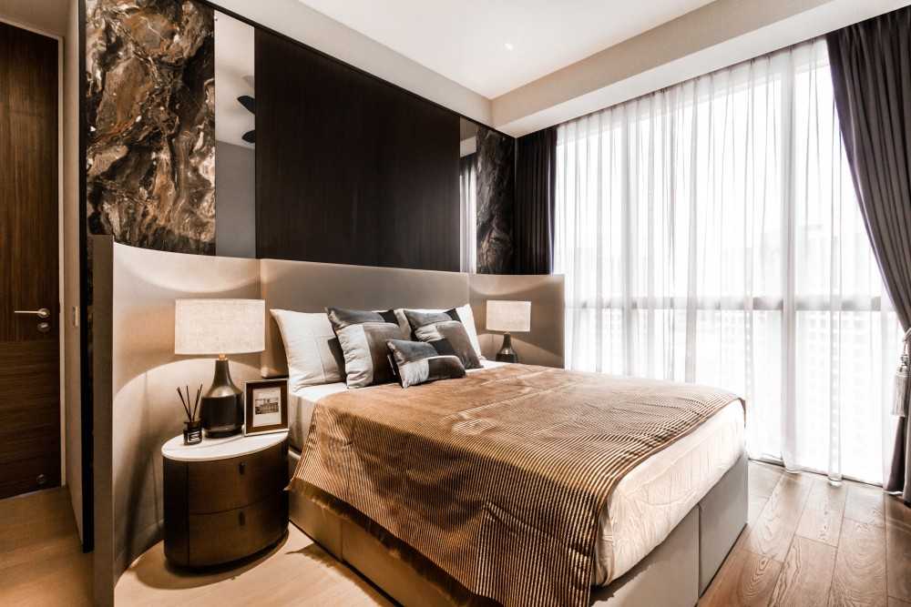Modern Bedroom with Cove Lighting and Built-in Bed