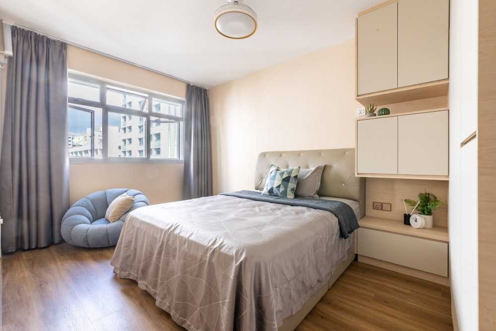 Minimalist Bedroom with Parquet Floor and Curtain