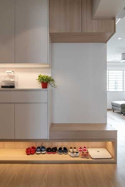 Scandinavian Entryway with Seating Bench and Shoe Rack