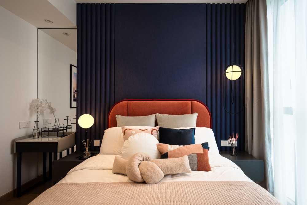 Contemporary Bedroom with Built-in Bed and Bedside Table
