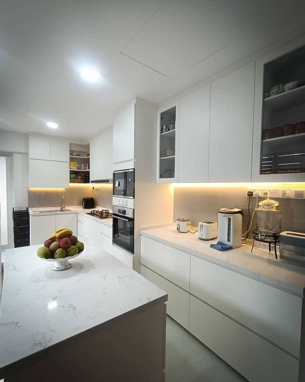 Minimalist Kitchen with Countertop and Vinyl Flooring