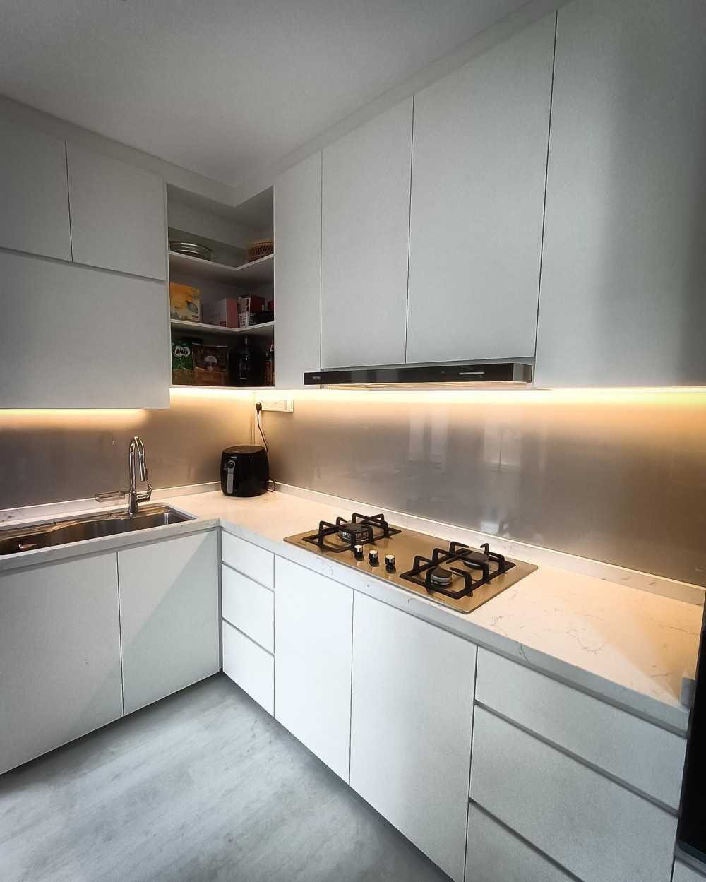 Minimalist Kitchen with Countertop and Vinyl Flooring