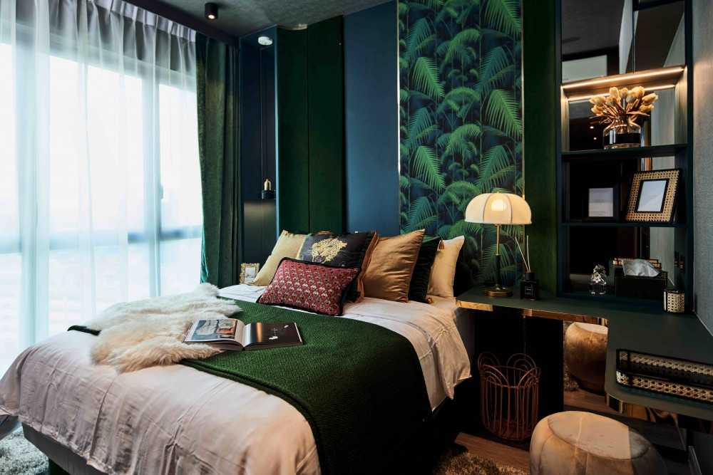 Eclectic Bedroom with Cove Lighting and Built-in Bed