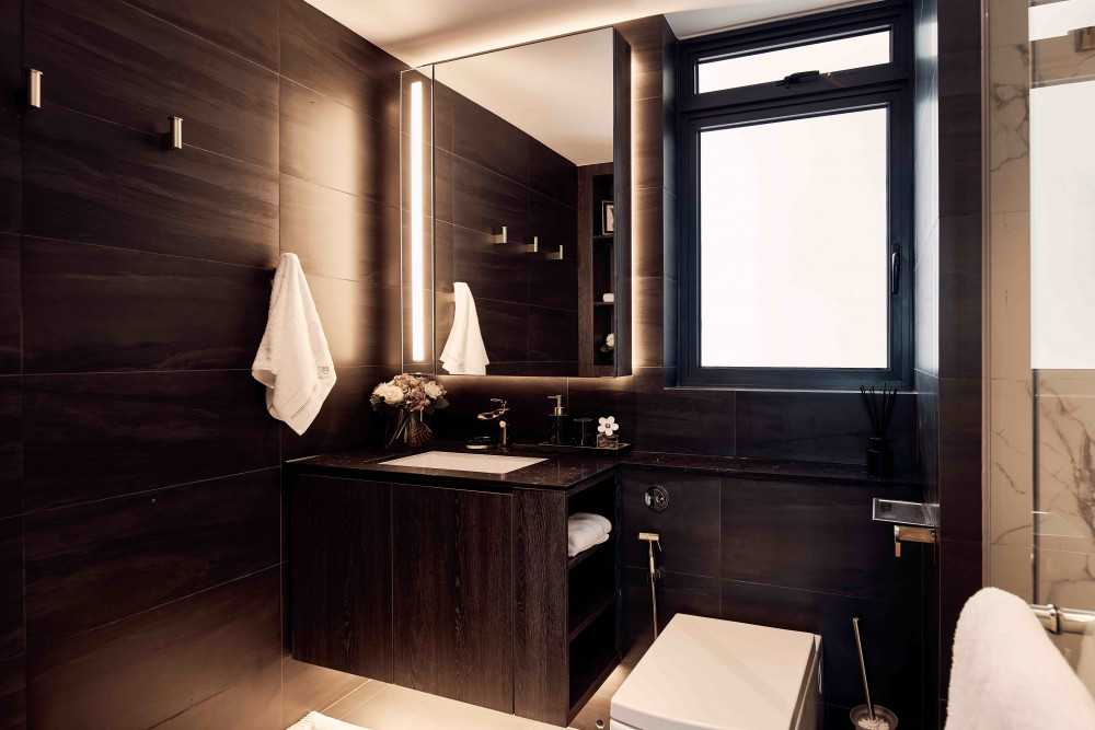 Eclectic Bathroom with Mirror and Bathroom Storage