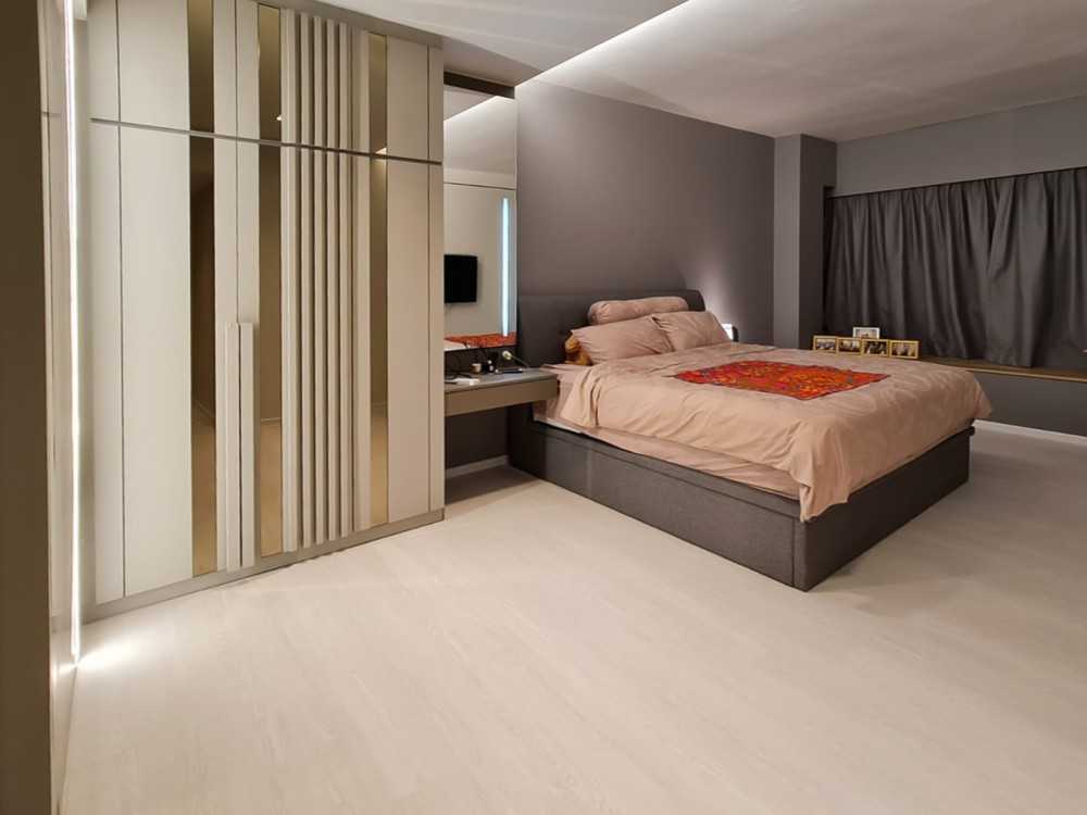 Modern Bedroom with Wardrobe and Window Seat