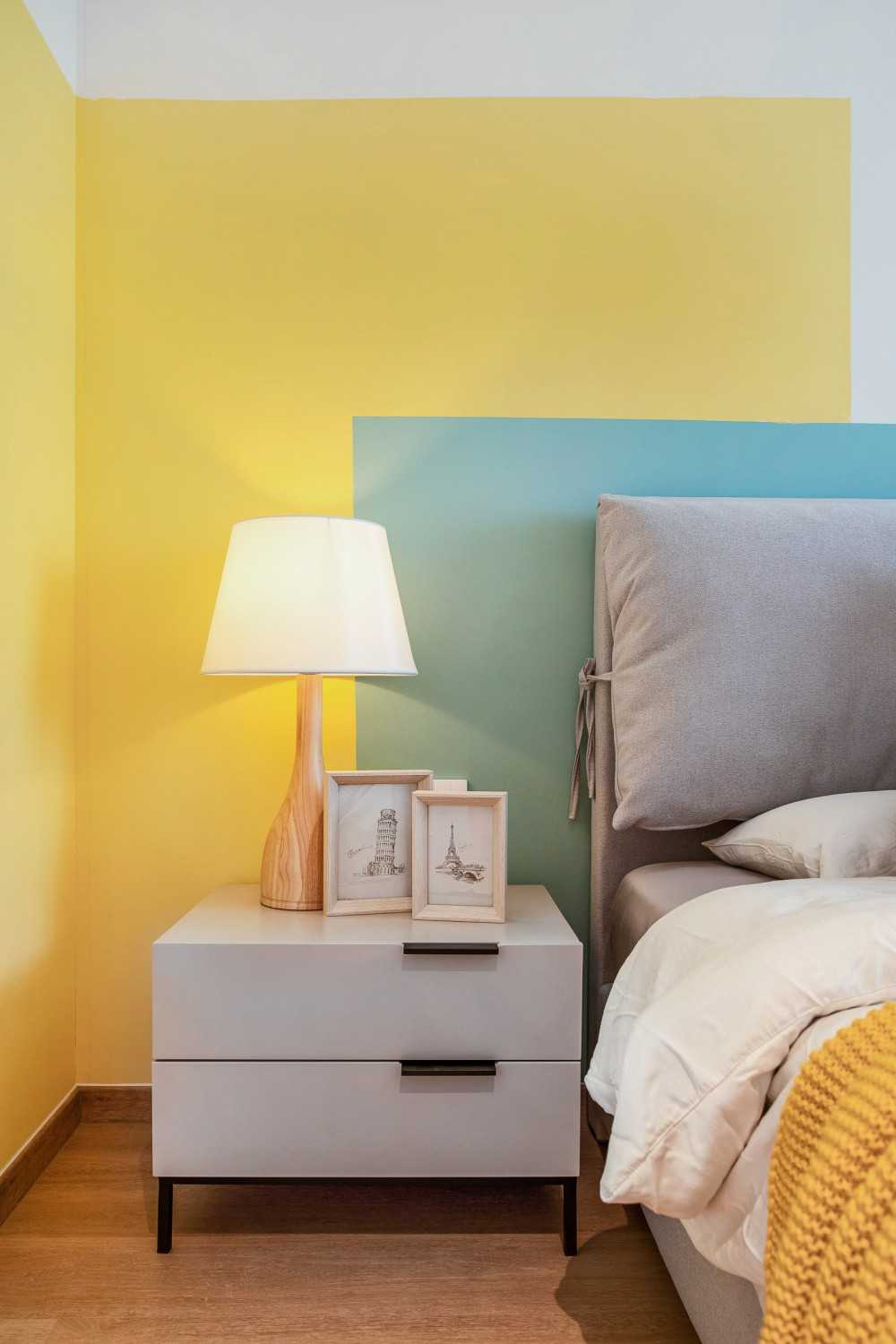 Scandinavian Bedroom with Bedside Table and Queen Bed