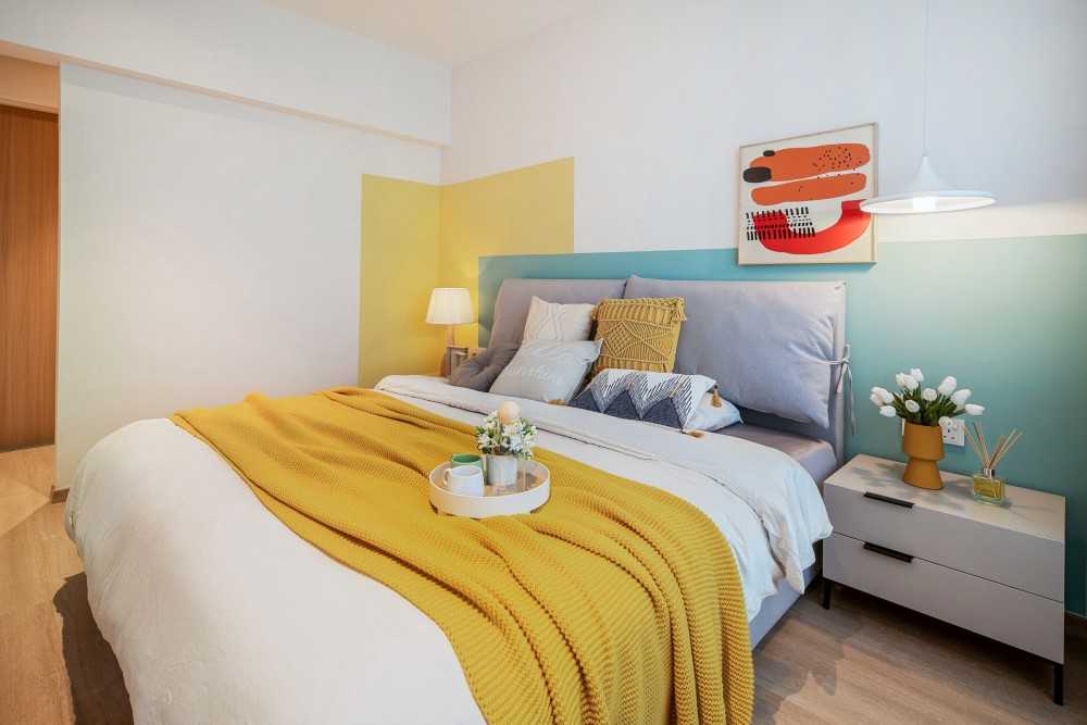 Scandinavian Bedroom with Bedside Table and Queen Bed
