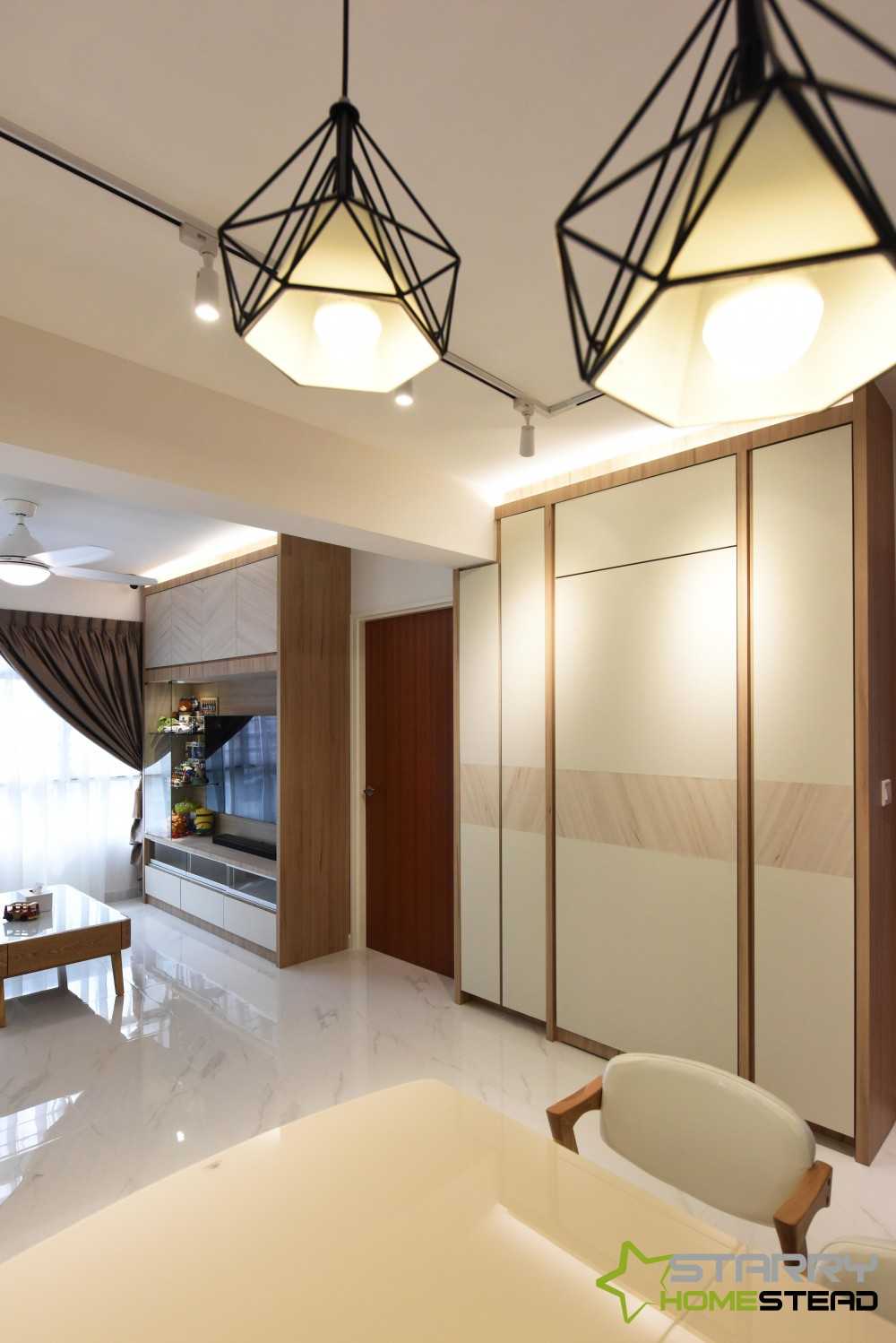 Scandinavian Dining Room with Dining Table and Dining Chairs